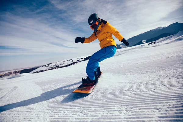 One Snowboarder Snowboarding Winter Mountains — Stock Photo, Image