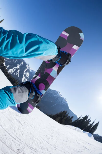 Snowboardben Vinterfjällen — Stockfoto