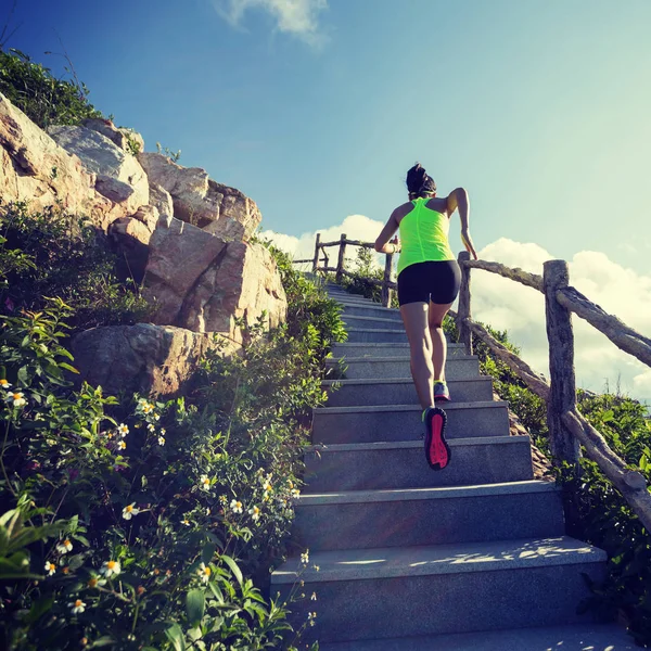 Sporty Fitness Woman Runner Running Upstairs Mountain Stairs — Stock Photo, Image