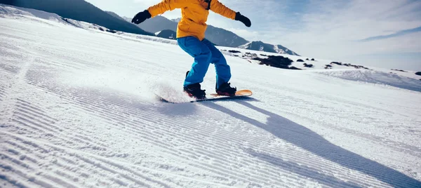 Kış Dağlarda Snowboard Snowboard — Stok fotoğraf