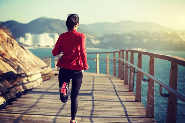 Sportieve Fitness Vrouw Runner Waarop Seaside Promenade — Stockfoto