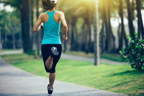 Sporty Fitness Woman Running Tropical Park — Stock Photo, Image