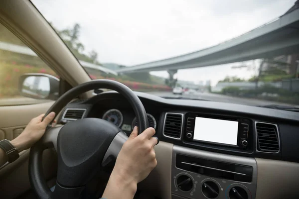 Drivrutinen Händerna Ratten Bilen Gata — Stockfoto