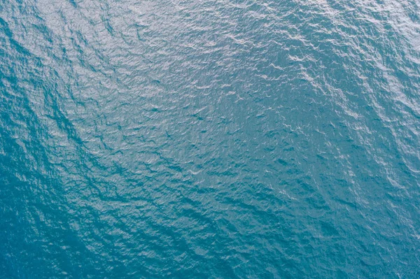 Vzdušný Pohled Mořský Povrch Stříkající Vlnou — Stock fotografie
