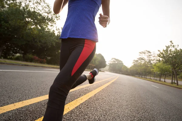 Young Fitness Woman Running Sunrise Road — Stock Photo, Image