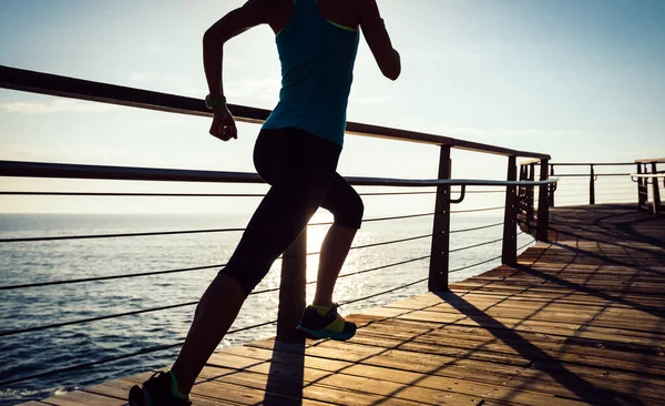 Young Fitness Woman Running Sunrise Seaside Trail — Stock Photo, Image