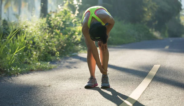 Fiatal Fitnesz Kapott Sport Sérülés Térd — Stock Fotó