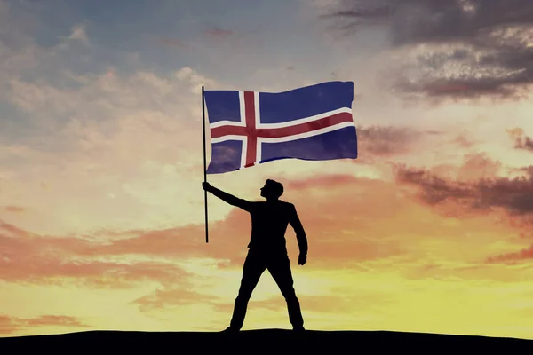 Figura Sagoma Maschile Sventola Bandiera Islandese Rendering — Foto Stock