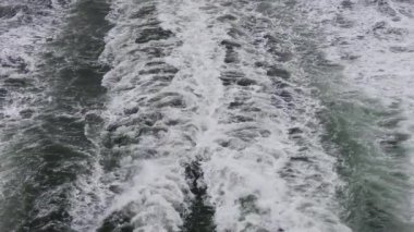 Okyanustaki bir feribottan yavaş çekim.