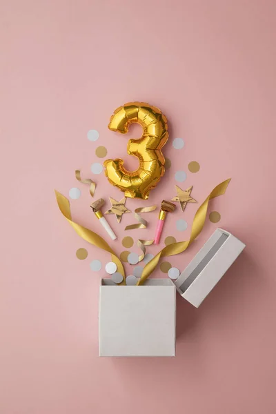 Number 3 birthday balloon celebration gift box lay flat explosion — 스톡 사진