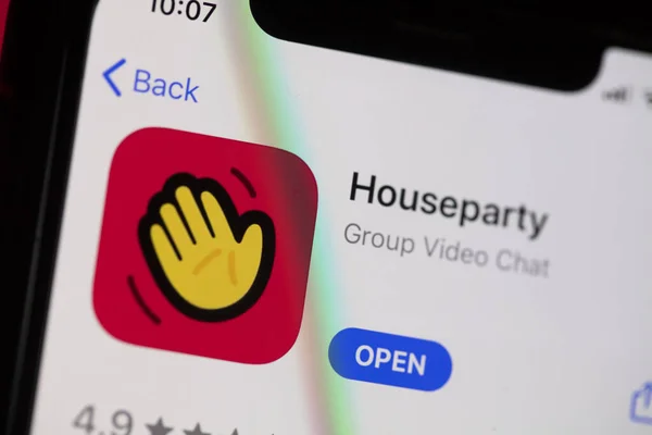 LONDRA, Regno Unito - 30 marzo 2020: icona popolare dell'app houseparty su un dispositivo mobile — Foto Stock