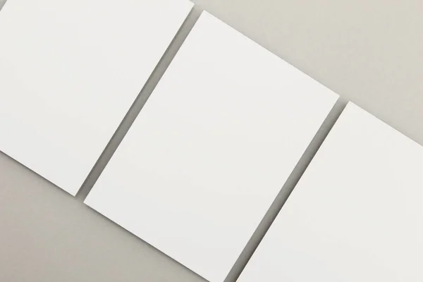 Vzorový plakát s vizitkou. Bílá karta na šedém pozadí — Stock fotografie