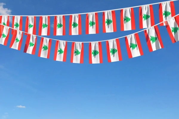 Bandeira do Líbano bunting festivo pendurado contra um céu azul. Renderização 3D — Fotografia de Stock