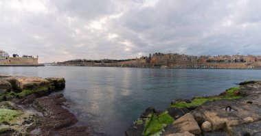 Valetta Malta 'nın panoramik görüntüsü