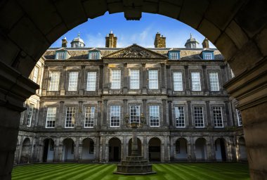 Edinburgh, Birleşik Krallık - 31 Ekim 2019: İç kuadr