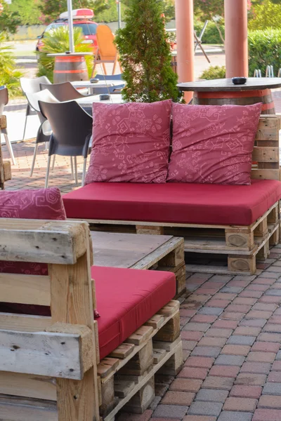 Upcycling - mobilya bağlantı parçaları