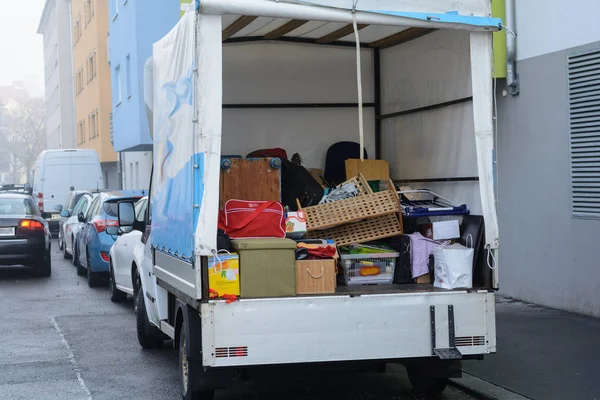 Transportador para mudança de residência — Fotografia de Stock