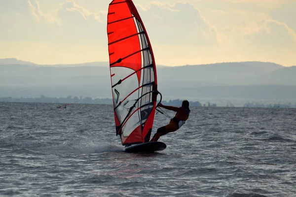 Windsurfer on Lake Neusiedl — Stock Photo, Image