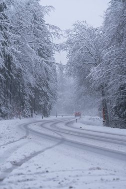 Kaygan yollar - kış