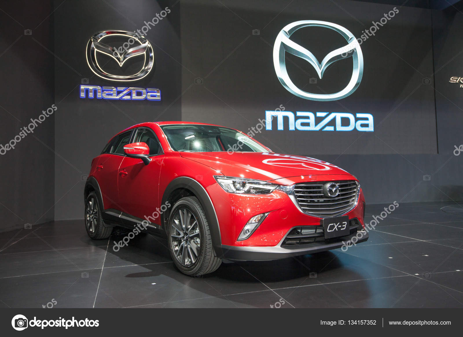 Bangkok 30 De Noviembre Coche De Mazda Cx 3 En La