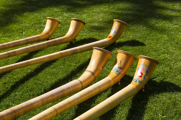 Närbild av schweiziska Alphorn — Stockfoto