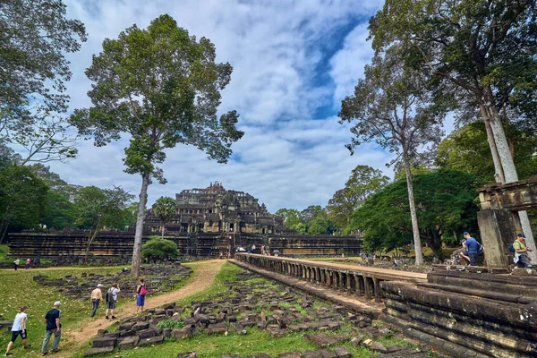 Siem Reap Cambodia Diciembre 2014 Vista Del Templo Baphuon Complejo —  Fotos de Stock