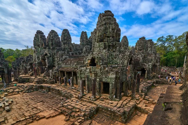 Angkor Thom Bayon Prasat Bayon Khmer tapınakta popüler turistik, Angkor Wat Archaeological Park içinde Siem Reap, Kamboçya Unesco Dünya Mirası 's