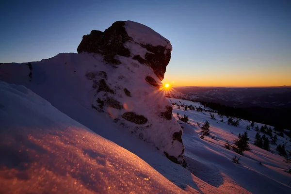 Flight Spectacular Ski Slopes Carpathians Mountains Winter Fog Panoramic View — Stock Photo, Image