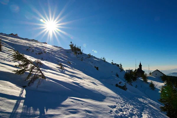 Ceahlu Dağları Ndan Hava Manzarası Ulusal Park Kış Mevsiminde Sis — Stok fotoğraf