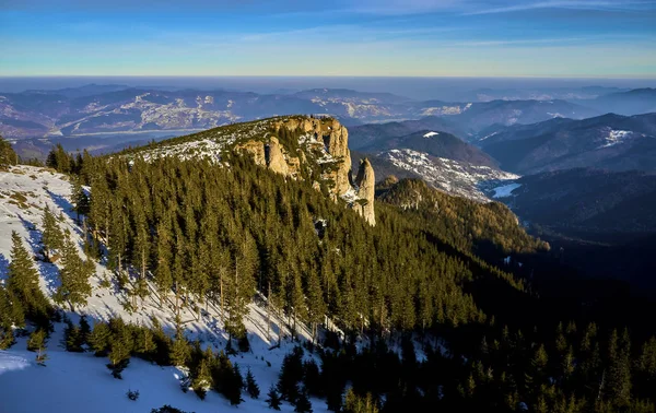 Vista Aérea Del Paisaje Desde Las Montañas Ceahlu Parque Nacional — Foto de Stock