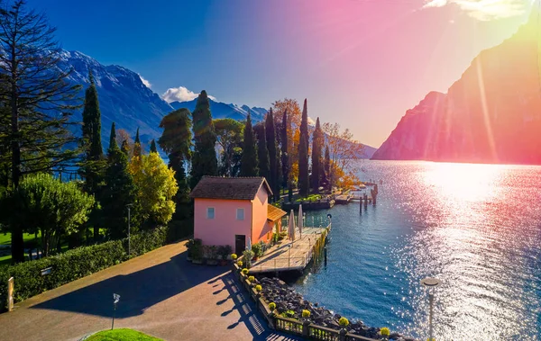 Güz Döneminde Güzel Garda Gölü Nün Panoramik Manzarası Riva Del — Stok fotoğraf