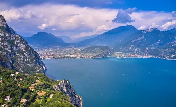 Vista Panoramica Sulla Splendida Città Del Lago Garda Riva Del — Foto Stock