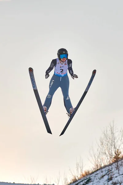 拉斯诺夫 罗马尼亚 2020年1月24日至26日 霍夫曼 安娜跳台滑雪比赛在罗马尼亚拉斯诺夫赢得女子Fis世界杯滑雪跳台比赛 — 图库照片