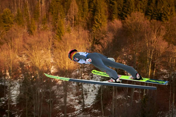 Rasnov Rumänien Januar 2020 Unbekannte Skispringer Wetteifern Den Sieg Beim — Stockfoto