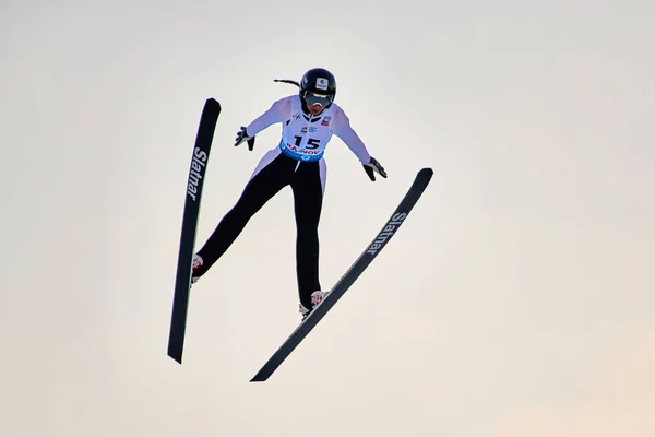 拉斯诺夫 罗马尼亚 2020年1月24日至26日 Kykkaenen Julia跳台滑雪比赛在罗马尼亚拉斯诺夫赢得女子Fis世界杯跳台滑雪比赛 — 图库照片