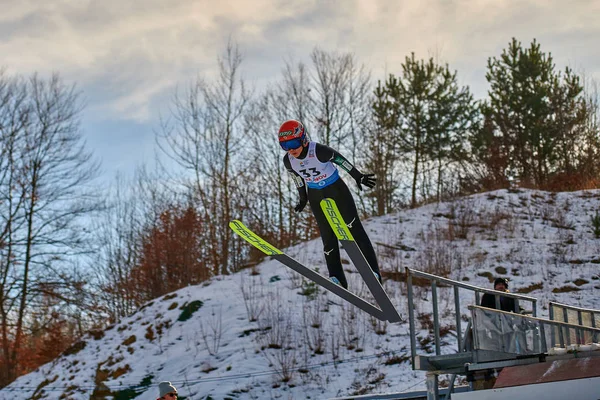 Rasnov Rumänien Januar 2020 Unbekannte Skispringer Wetteifern Den Sieg Beim — Stockfoto