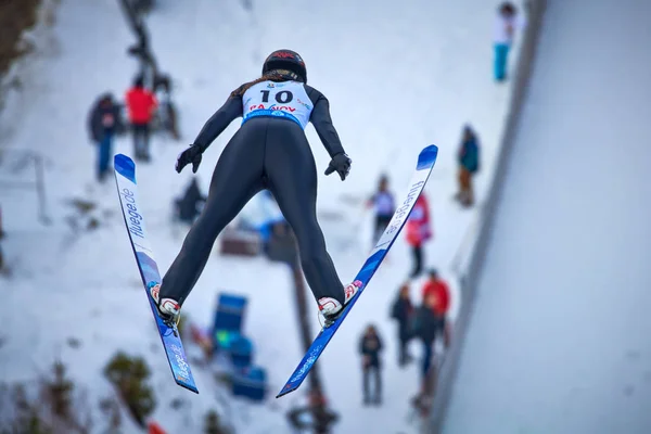 拉斯诺夫 罗马尼亚 2020年1月24日至26日 在罗马尼亚拉斯诺夫举行的女子Fis世界杯滑雪跳跃比赛 — 图库照片
