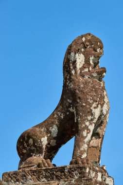 Angkor Thom 'daki Pre Rup Khmer Tapınağı, UNESCO' nun Dünya Mirası Alanındaki Angkor Wat Arkeoloji Parkı, Siem Reap, Kamboçya 'daki popüler bir turizm merkezi.