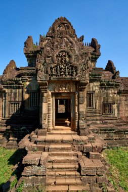 Angkor Thom 'daki Banteay Samre Tapınağı Kamboçya UNESCO Dünya Mirası Alanındaki Angkor Wat Arkeoloji Parkı popüler bir turistik merkezdir.