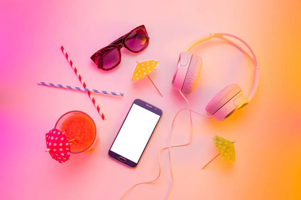 Summer holiday - smartphone, headphones, sunglasses — Stock Photo, Image