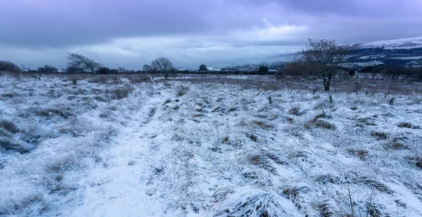 Snowy Angielskiej Wsi Sceny — Zdjęcie stockowe