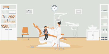 Kliniğin içi: dişçi muayenehanesi. Diş tedavisi için şık tıbbi ekipmanlara sahip. Cerrah hastayla konuşuyor. Oyuncak ayılı küçük bir çocuk.