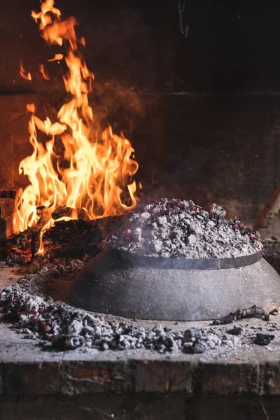 Dalmacia Peka Una Maravilla Cocinada Lentamente — Foto de Stock