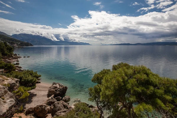 Sahilde harika bir bahar günü.