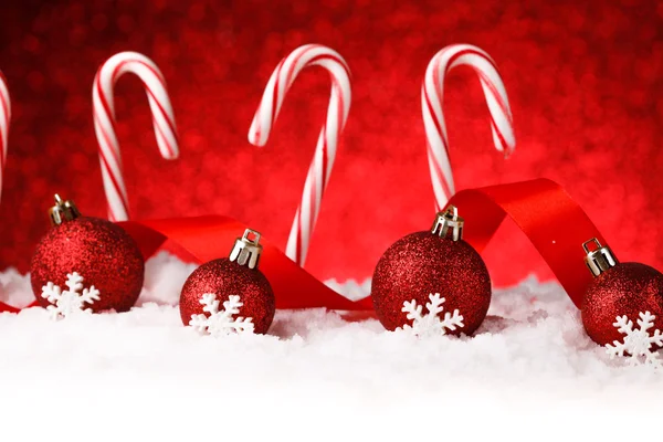Vánoční přání s dekorativní ozdoby — Stock fotografie