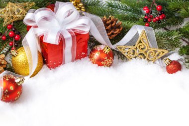 Noel hediye ile dekorasyon