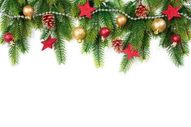 Noel ağaçları, topları, yıldızlar ve diğer süs eşyaları, beyaz izole kenarlıklı