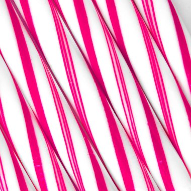 Naneli şekerler yan yana closeup.