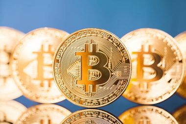 Beş sanal sikkeleri Bitcoins
