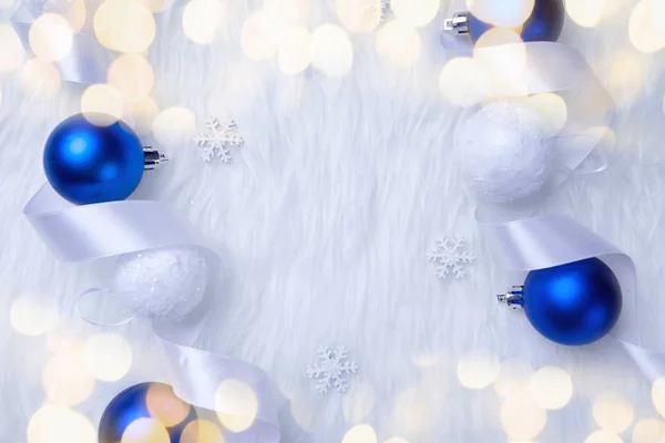 Christmas wakacje składu na tle białe futro — Zdjęcie stockowe